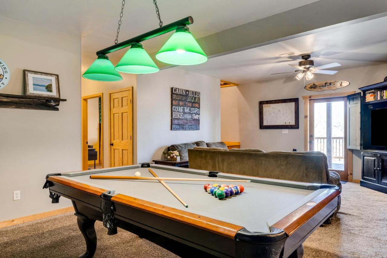 Blue Ridge Bear Bungalow Екстер'єр фото