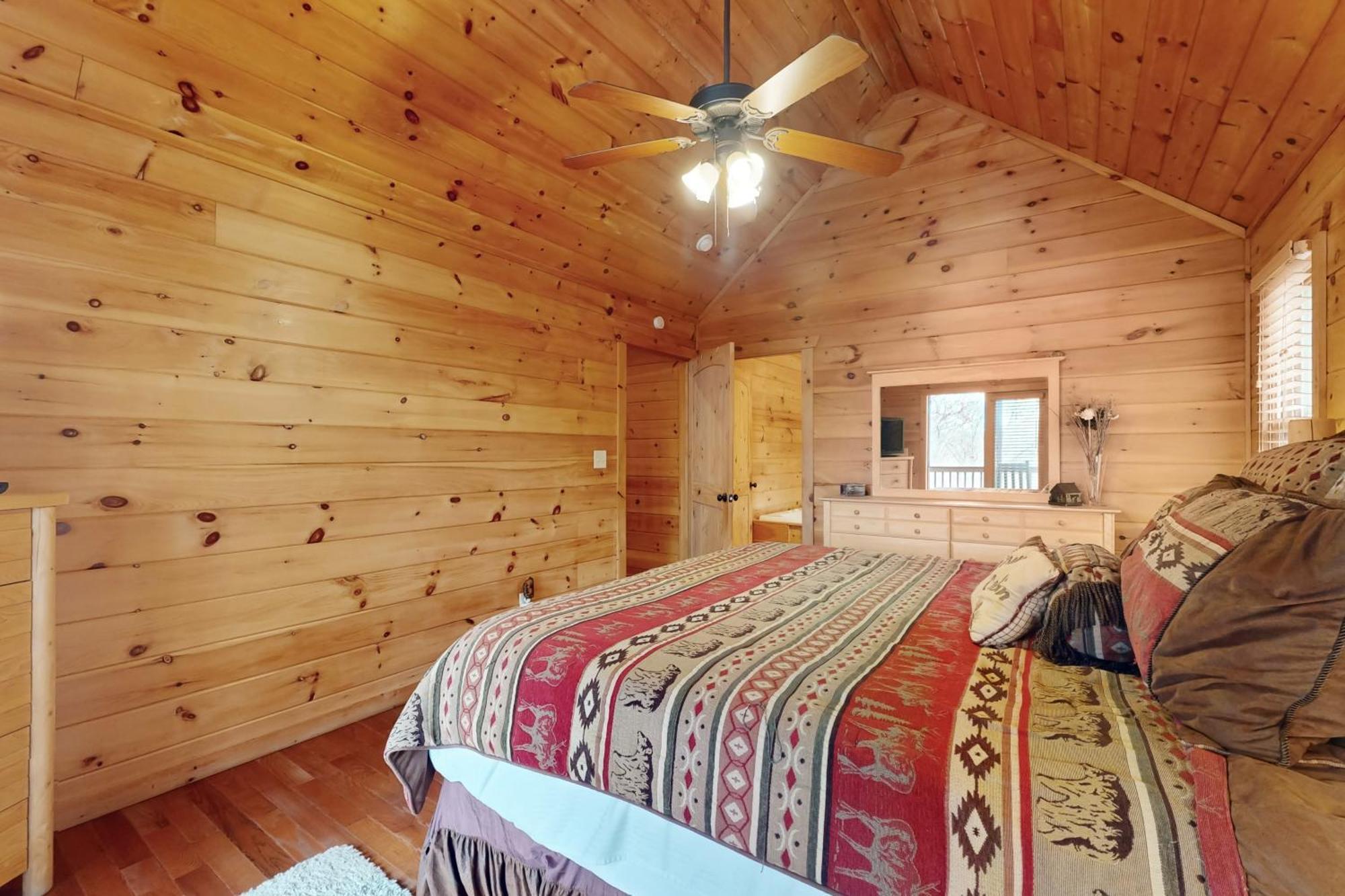 Blue Ridge Bear Bungalow Екстер'єр фото