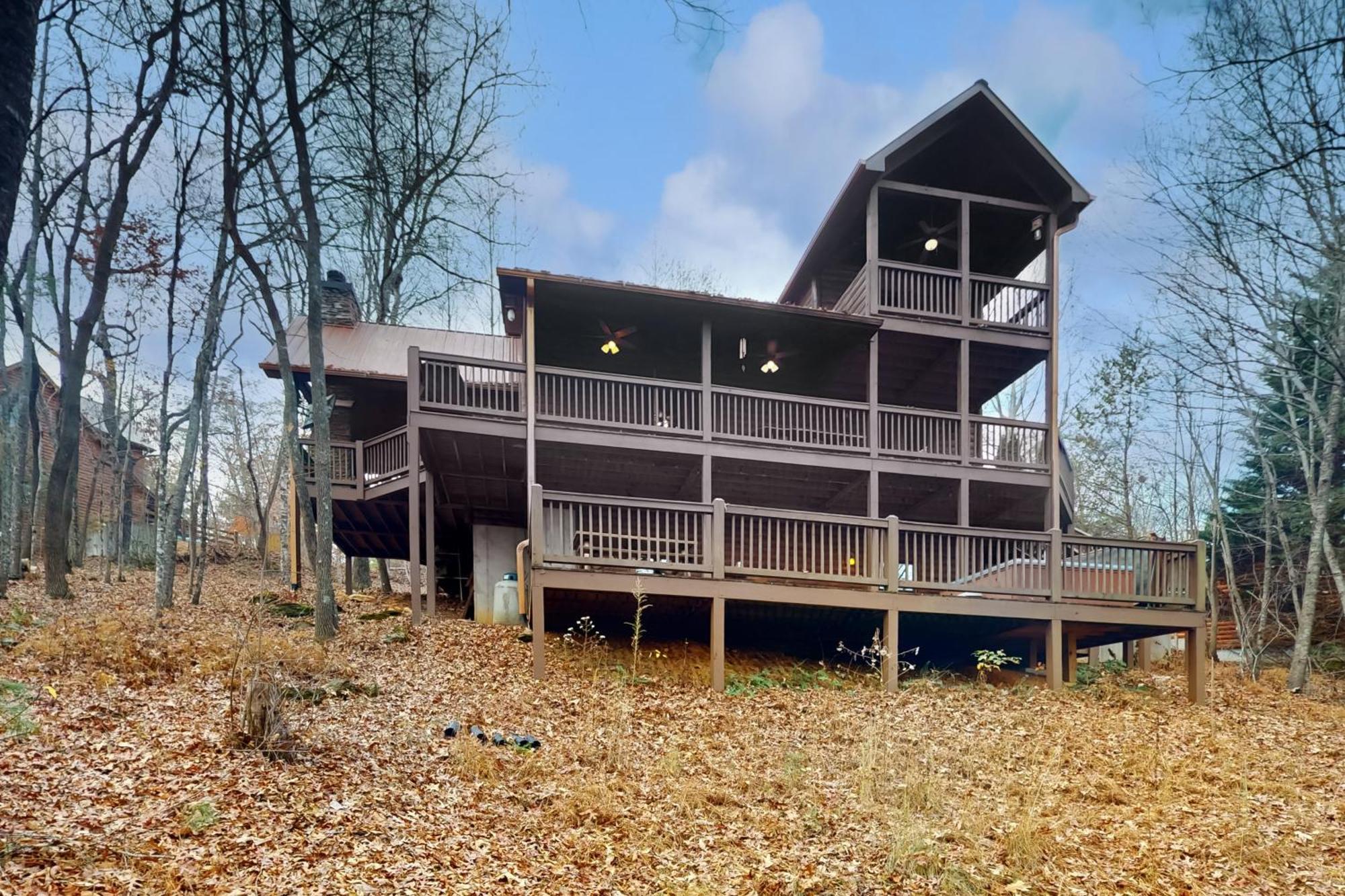 Blue Ridge Bear Bungalow Екстер'єр фото